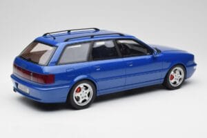 Audi RS2 B4 Avant Blau Otto 1:12 G075 Resin – Bild 2 von 6