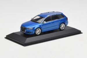 Audi RS4 B7 Avant Blue Metallic Minichamps 1:43 AUDI010 Metall – Bild 2 von 4