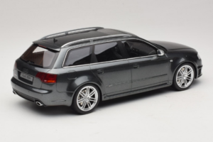 Audi RS4 B7 Grau Otto 1:18 OT721 Resin – Bild 2 von 6