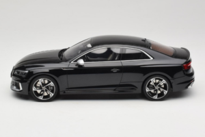 Audi RS5 B9 Coupe Schwarz GT Spirit 1:18 GT751 Resin – Bild 3 von 6