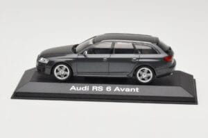Audi RS6 C5 Avant Daytona Grey Minichamps 1:43 5010710233 Metall