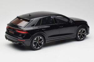 Audi RSQ8 Night Schwarz GT Spirit 1:18 GT305 Resin – Bild 2 von 6