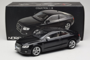 Audi S5 B8 Coupe Schwarz Norev 1:18 188360 Metall – Bild 8 von 8