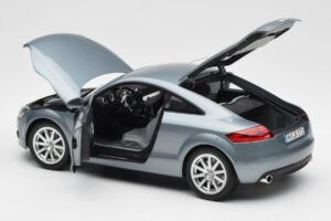 Audi TT 8J Kondorgrau Minichamps 1:18 5010500415 Metall – Bild 5 von 8