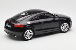 Audi TT 8J Phantom Schwarz Minichamps 1:18 5010500425 Metall – Bild 3 von 8