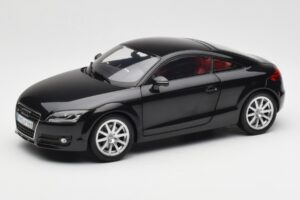 Audi TT 8J Phantom Schwarz Minichamps 1:18 5010500425 Metall