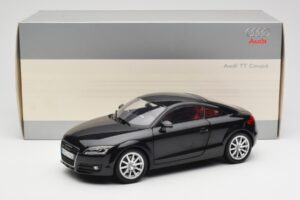Audi TT 8J Phantom Schwarz Minichamps 1:18 5010500425 Metall – Bild 8 von 8