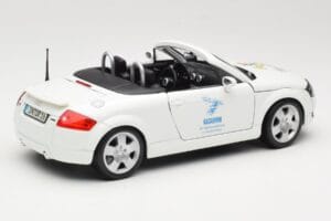 Audi TT 8N Cabriolet Weiss Maisto 1:18 56065 Metall – Bild 3 von 8