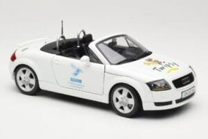 Audi TT 8N Cabriolet Weiss Maisto 1:18 56065 Metall – Bild 6 von 8