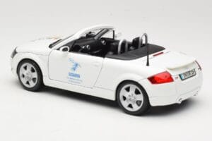 Audi TT 8N Cabriolet Weiss Maisto 1:18 56065 Metall – Bild 7 von 8
