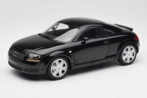 Audi TT 8N Schwarz Minichamps 1:18 155017021 Metall
