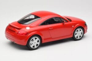 Audi TT 8N Rot Minichamps 1:18 155017022 Metall – Bild 2 von 6