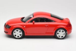 Audi TT 8N Rot Minichamps 1:18 155017022 Metall – Bild 3 von 6