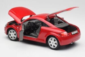 Audi TT 8N Coupe Rot Revell 1:18 89909092 Metall – Bild 5 von 8