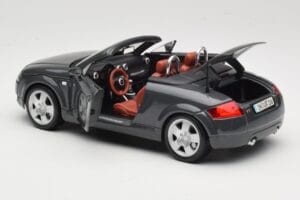 Audi TT 8N Roadster Grau Maisto 1:18 50346 Metall – Bild 5 von 8