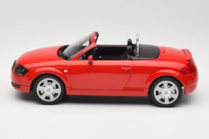 Audi TT 8N Roadster Rot Minichamps 1:18 155017032 Metall – Bild 3 von 6