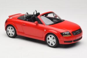 Audi TT 8N Roadster Rot Minichamps 1:18 155017032 Metall – Bild 4 von 6