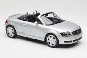 Audi TT 8N Roadster Silver Metallic Minichamps 1:18 155017031 Metall – Bild 4 von 6