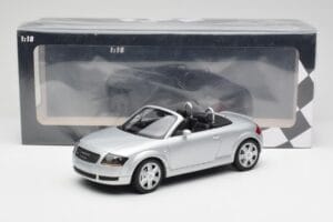 Audi TT 8N Roadster Silver Metallic Minichamps 1:18 155017031 Metall – Bild 6 von 6