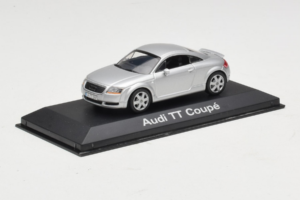 Audi TT 8N Silber Minichamps 1:43 5019800423 Metall – Bild 2 von 5