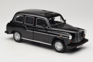 Austin FX4 London Taxi Schwarz Minichamps 1:18 180136000 Metall – Bild 6 von 8