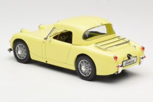 Austin-Healey Sprite Mk1 Gelb Revell 1:18 8835 Metall – Bild 7 von 8