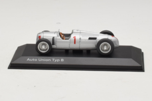 Auto Union Typ B #1 Silber Minichamps 1:43 5031300313 Metall