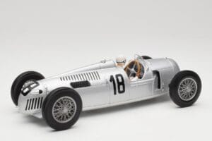 Auto Union Typ C #18 B. Rosemeyer Internationales Eifelrennen Nürburgring Winner 1936 Minichamps 1:18 155361018 Metall – Bild 2 von 6