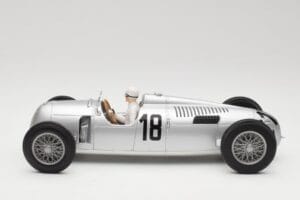 Auto Union Typ C #18 B. Rosemeyer Internationales Eifelrennen Nürburgring Winner 1936 Minichamps 1:18 155361018 Metall – Bild 3 von 6