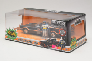 Batmobile Mit Batman-Figur Metals Diecast 1:24 98259 Metall – Bild 3 von 3