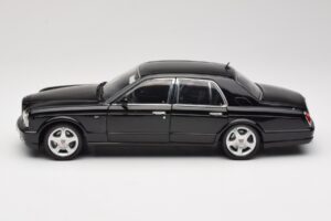 Bentley Arnage R Schwarz Minichamps 1:18 100139071 Metall – Bild 4 von 8