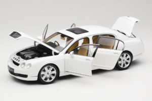 Bentley Continental Flying Spur Weiss Minichamps 1:18 100139461 Metall – Bild 2 von 8