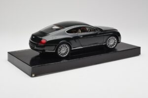 Bentley Continental GT Cumbrian Grün Minichamps 1:18 103139623 Metall – Bild 3 von 8