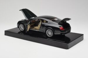 Bentley Continental GT Cumbrian Grün Minichamps 1:18 103139623 Metall – Bild 5 von 8