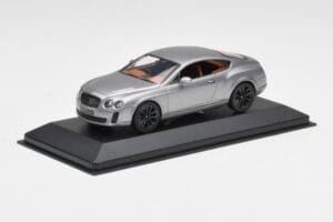 Bentley Continental GT Grau Mit Schwarzen Felgen Minichamps 1:43 BENTLEY001 Metall – Bild 2 von 4