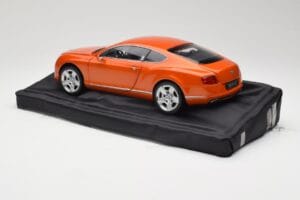 Bentley Continental GT Orange Metallic Minichamps 1:18 100139921 Metall – Bild 7 von 8