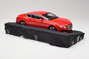 Bentley Continental GT St. James Red Minichamps 1:18 100139922 Metall – Bild 6 von 8