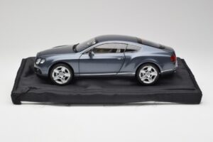 Bentley Continental GT Thunder Grau Minichamps 1:18 BL835 – Bild 4 von 8
