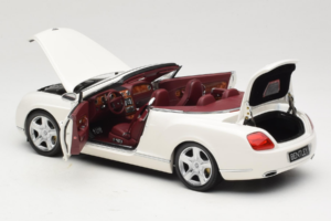 Bentley Continental GTC Weiss Minichamps 1:18 100139032 Metall – Bild 5 von 8
