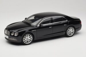 Bentley Flying Spur W12 Diamond Black Kyosho 1:18 08891DBK Metall