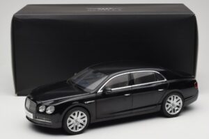 Bentley Flying Spur W12 Onyx Black Kyosho 1:18 08891NX Metall – Bild 8 von 8