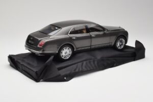 Bentley Mulsanne Brodgar Metallic Minichamps 1:18 BL843 Metall – Bild 3 von 8