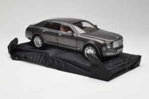 Bentley Mulsanne Brodgar Metallic Minichamps 1:18 BL843 Metall – Bild 6 von 8