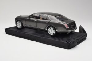 Bentley Mulsanne Brodgar Metallic Minichamps 1:18 BL843 Metall – Bild 7 von 8