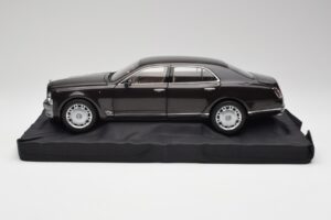Bentley Mulsanne Burnt Oak Minichamps 1:18 100139905 Metall – Bild 4 von 8