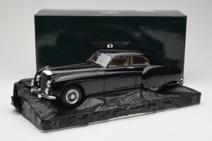 Bentley R-Type Continental Black Metallic Minichamps 1:18 100139420 Metall – Bild 8 von 8