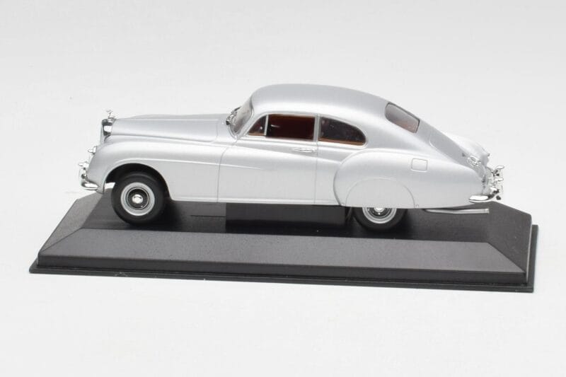 Bentley R-Type Continental Silber Minichamps 1:43 436139421 Metall