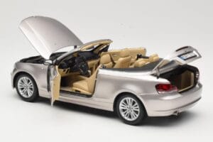 BMW 1 Series E88 Cabriolet Mineral Silver Metallic Kyosho 1:18 80430427020 Metall – Bild 5 von 8