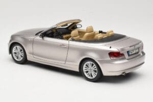 BMW 1 Series E88 Cabriolet Mineral Silver Metallic Kyosho 1:18 80430427020 Metall – Bild 7 von 8