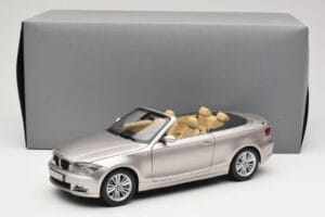 BMW 1 Series E88 Cabriolet Mineral Silver Metallic Kyosho 1:18 80430427020 Metall – Bild 8 von 8